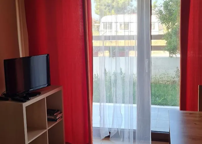 Apartment V&v Flogita